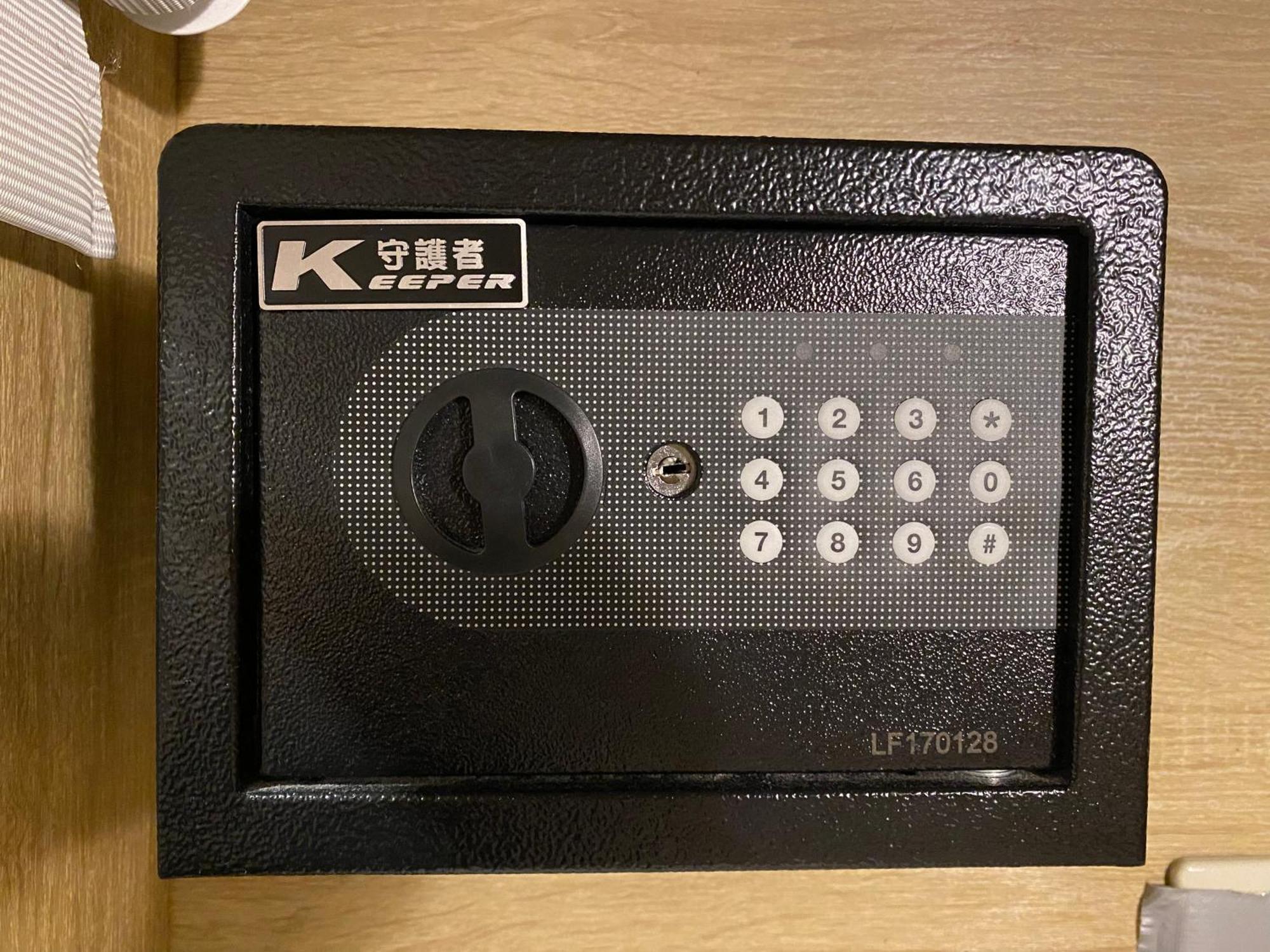 Work Inn At Taipei 101 慕誠行旅 Екстериор снимка